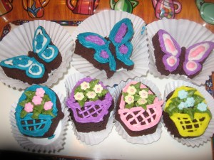 EASTER FLYER 2012 026